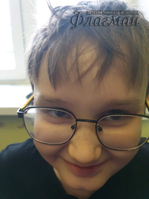 14e7d2a9.ID Photo.105423